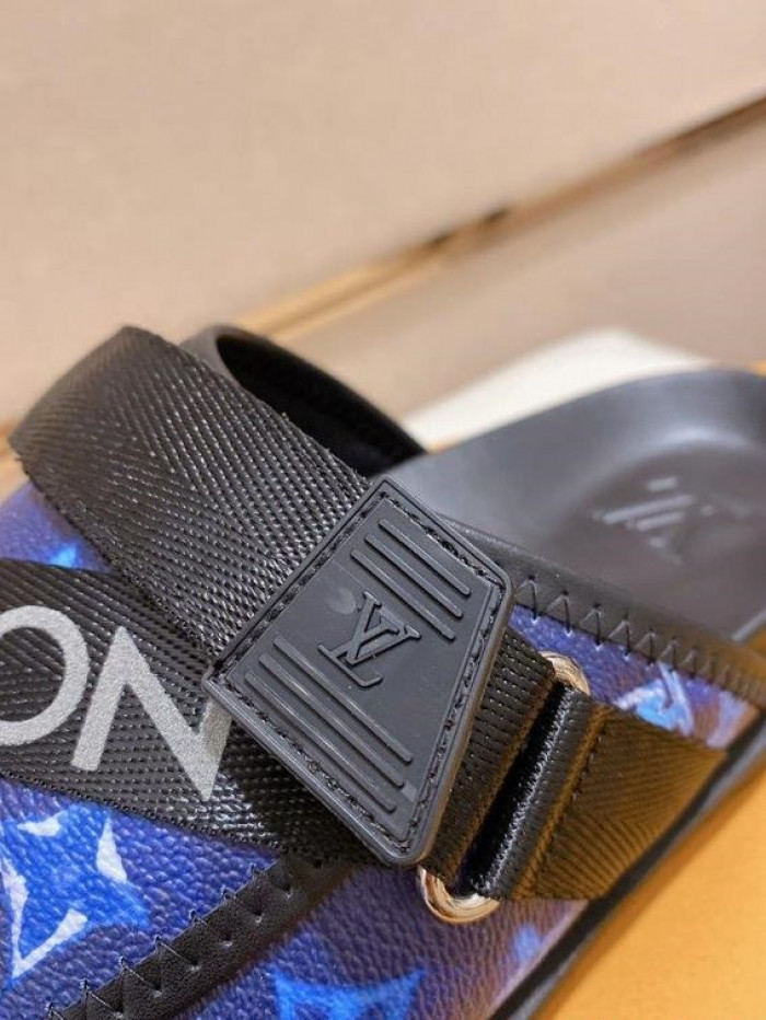 Lou1su1tt slides