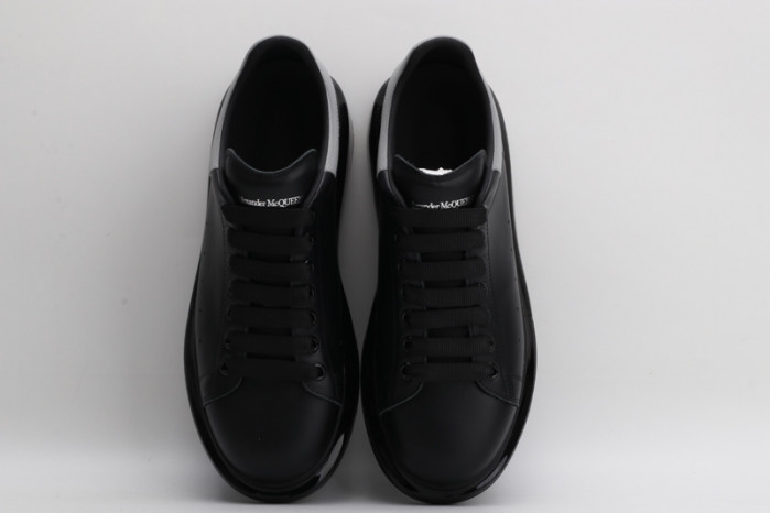MQ Sneakers