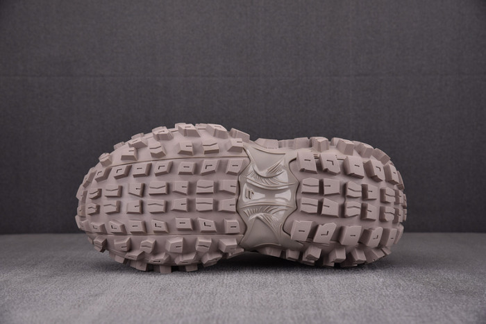 BLCG DEFENDER RUBBER PLATFORM SNEAKERS 685611 W2RA6 9897