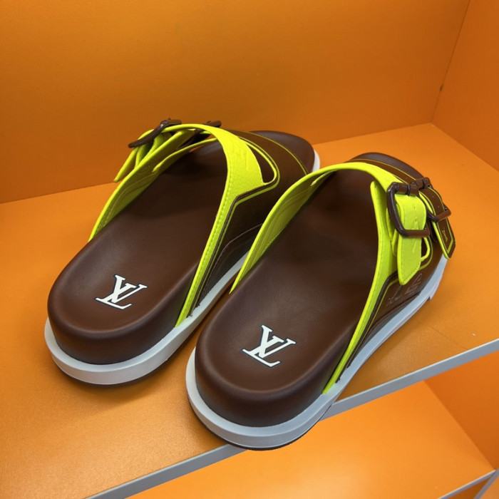Lou1su1tt slides