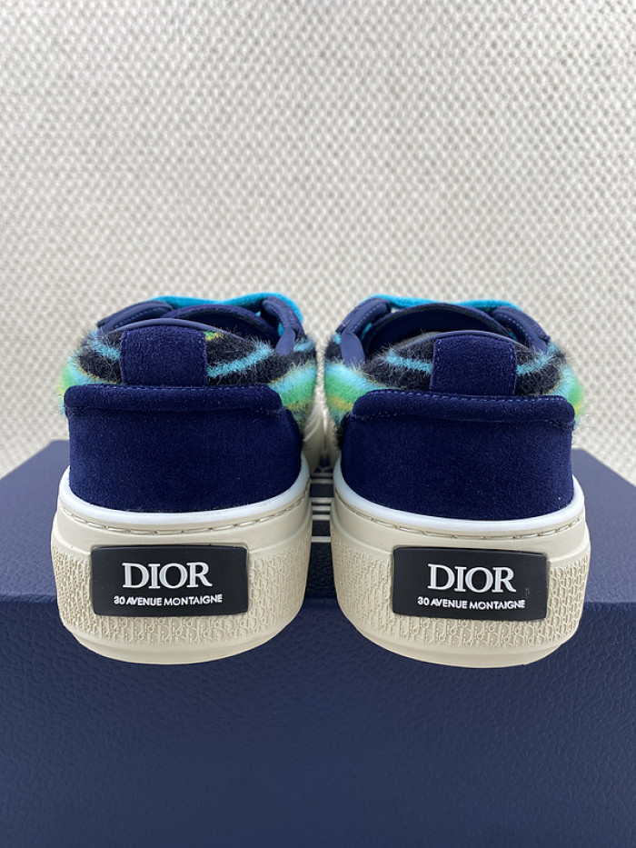 D10R B33 Sneaker