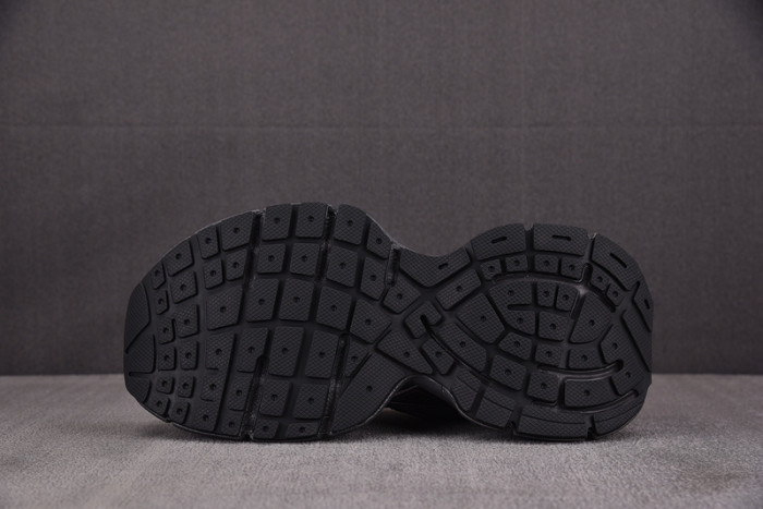 BLCG 3XL SNEAKER 825599 W3XL1 1150