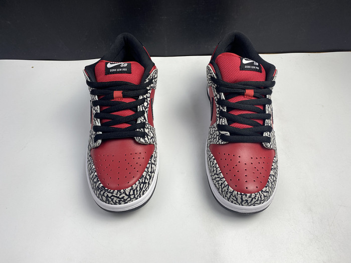 nike dunk sb low S*p*e red cement (2012) 313170-600