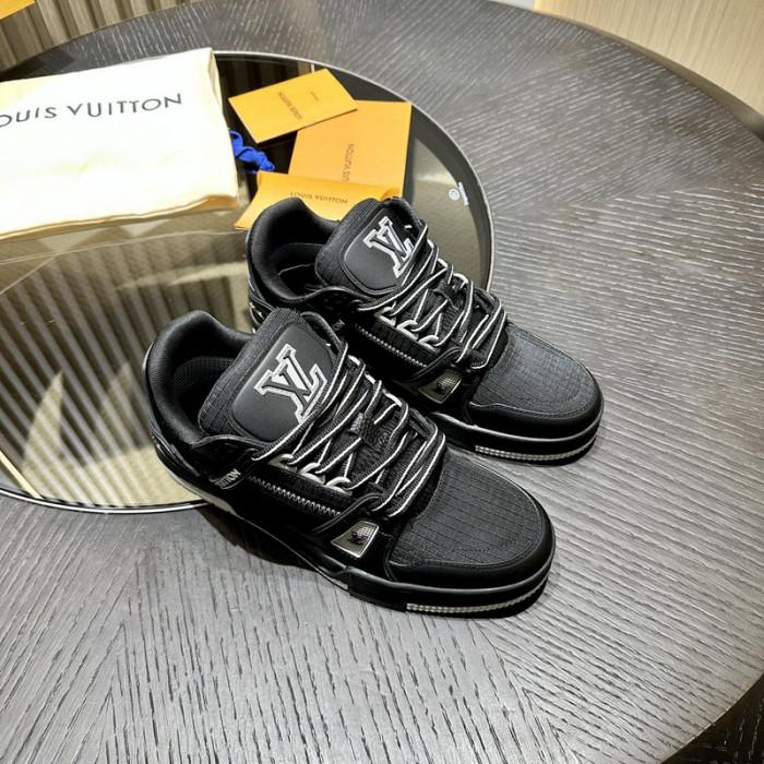 Lou1su1tt Skate Sneaker
