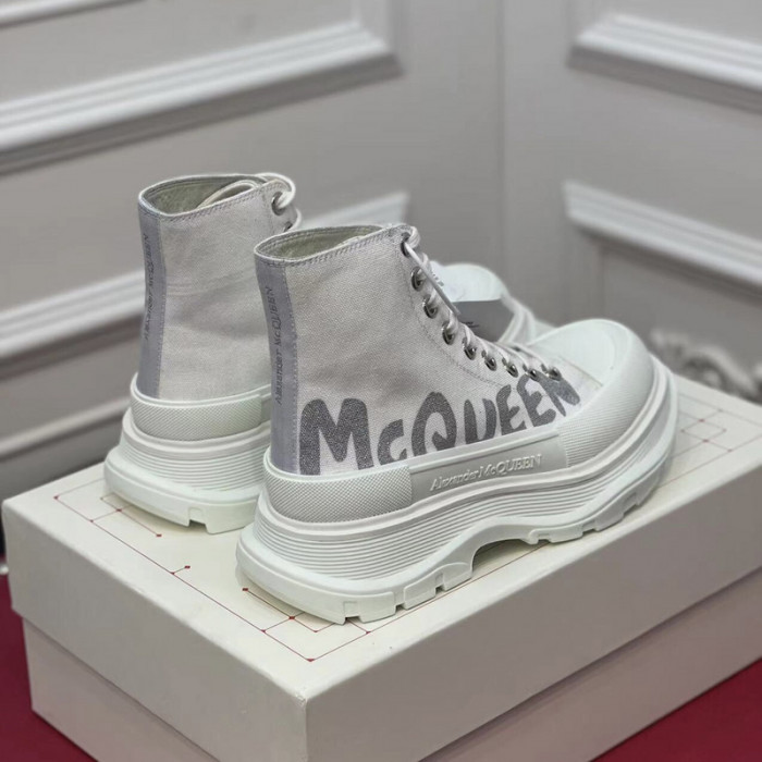 MQ Sneakers