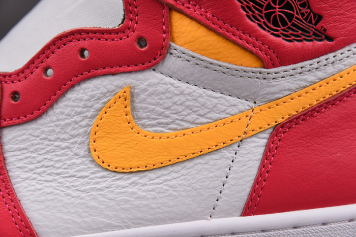AIR Jordan 1 Retro High OG Light Fusion Red 555088-603