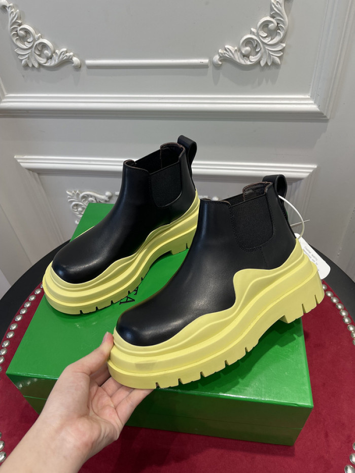 bo*te*ga Ve*ne*ta boots
