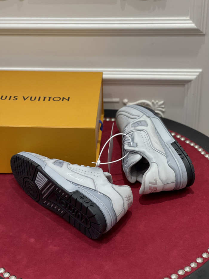 D00G7 Lou1su1tt SNEAKER LOW