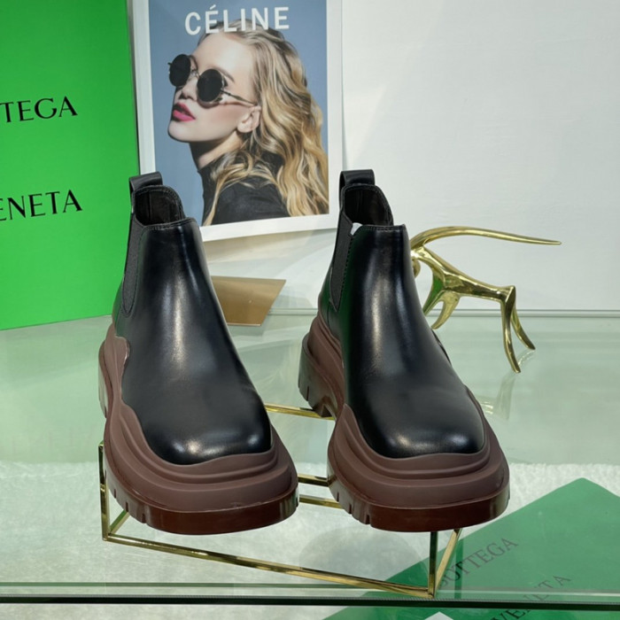 bo*te*ga Ve*ne*ta boots