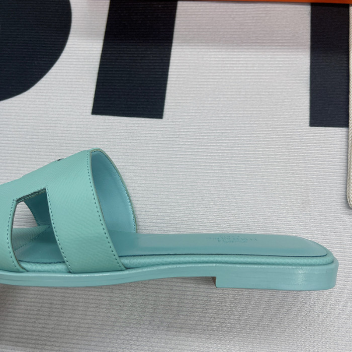 Hemr3 Slippers