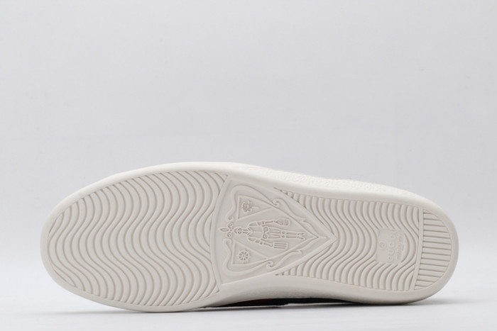Gu66 Ace Embroidered Low-Top Sneaker