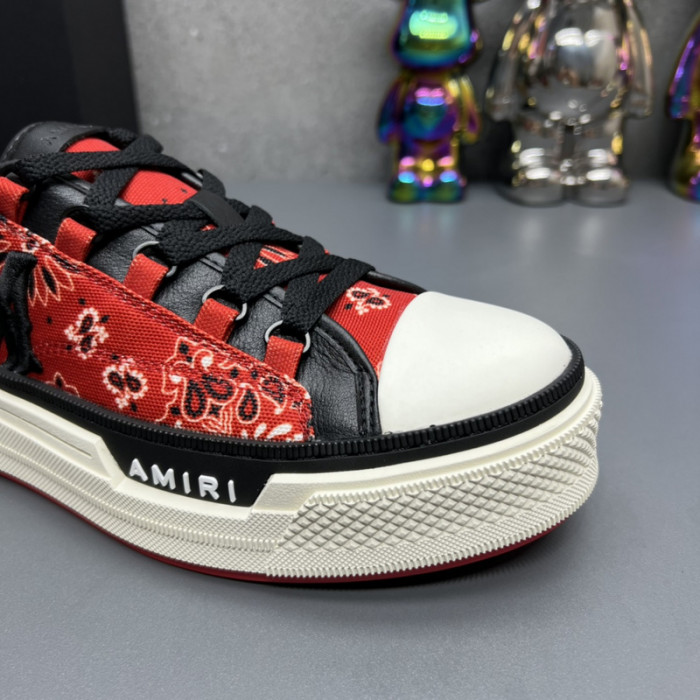 AM1R1 Skel Top Low