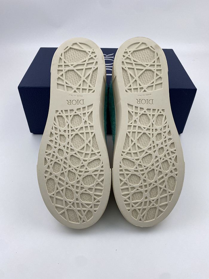 D10R B33 Sneaker