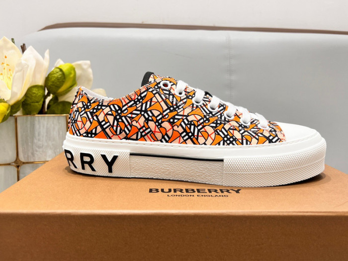 BUR SNEAKER