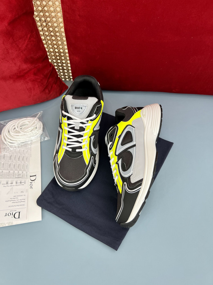 D10R B30 SNEAKER