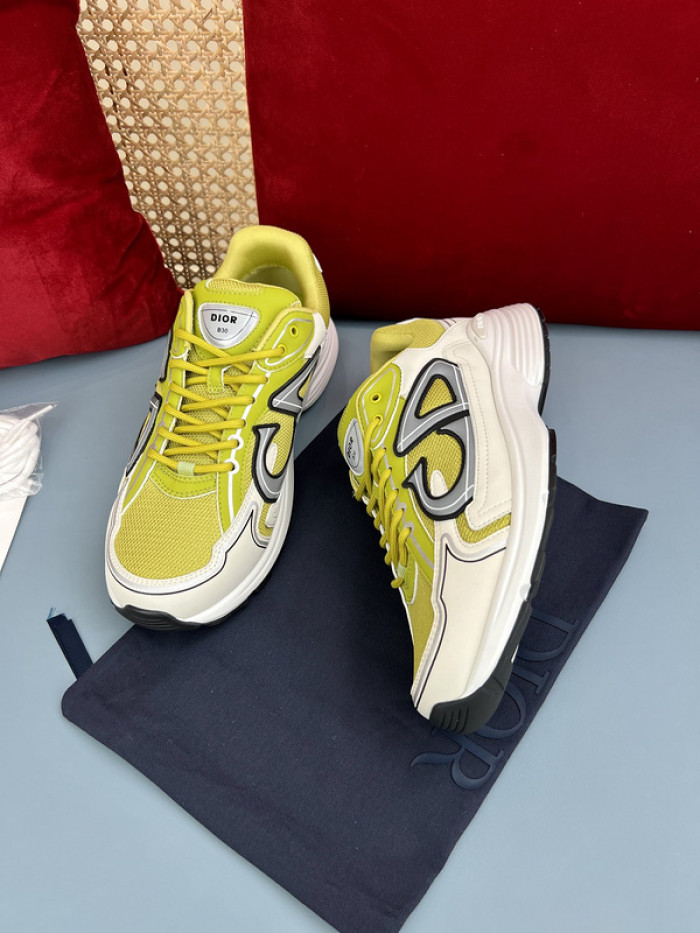 D10R B30 SNEAKER