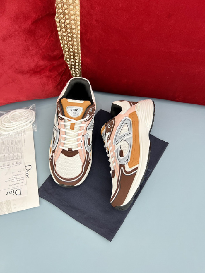 D10R B30 SNEAKER
