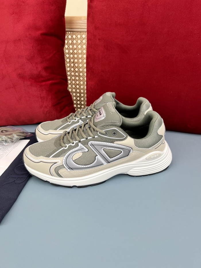 D10R B30 SNEAKER