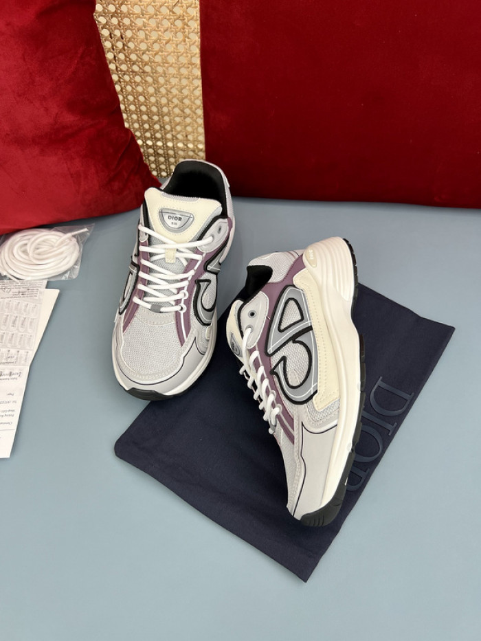 D10R B30 SNEAKER