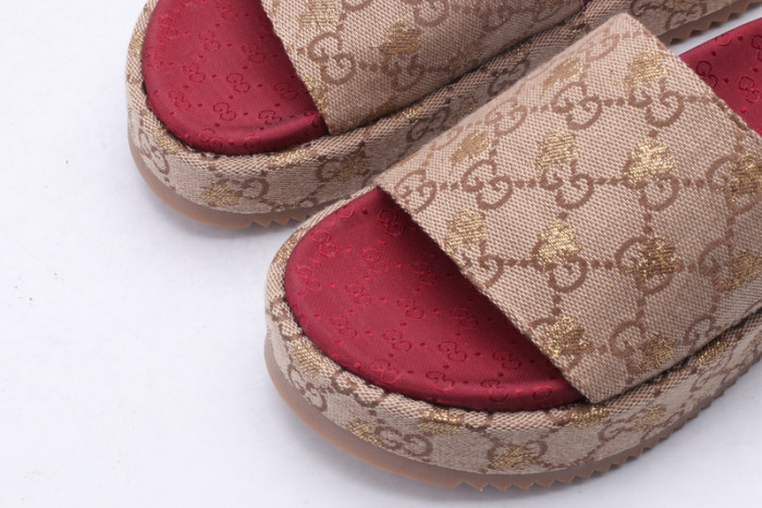 Gu66 SLIPPERS