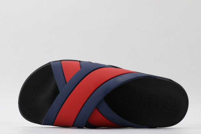 Gu66 SLIPPERS