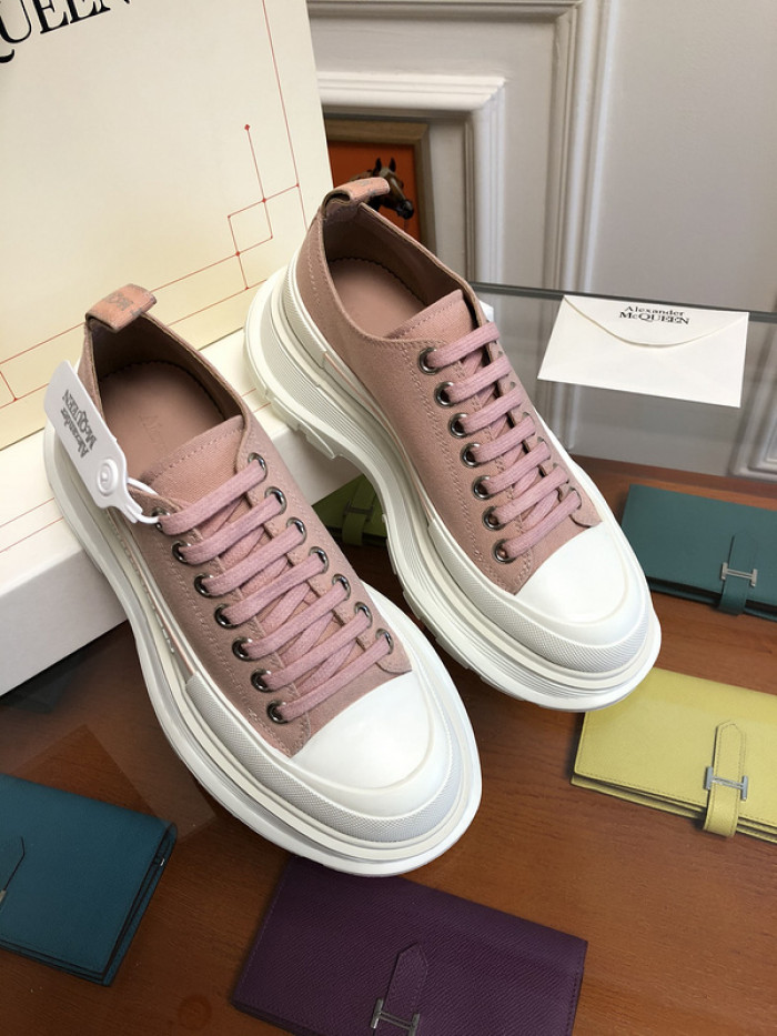 MQ Sneakers