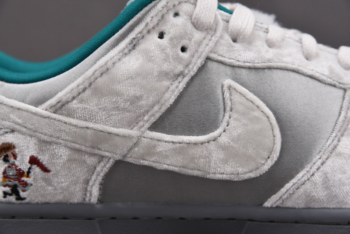 Nike Dunk Low"Ice and Snow Festival" DO2326-001
