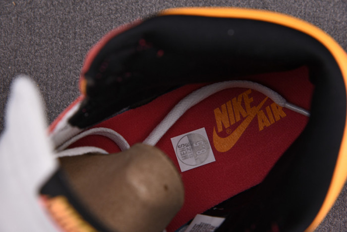 AIR Jordan 1 Retro High OG Light Fusion Red 555088-603