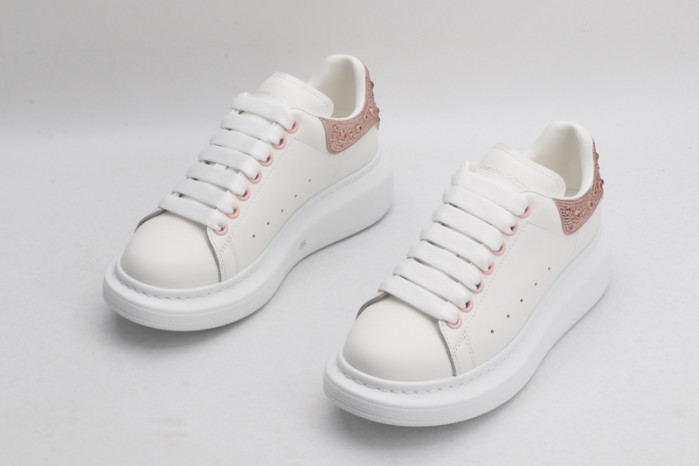 MQ Sneakers