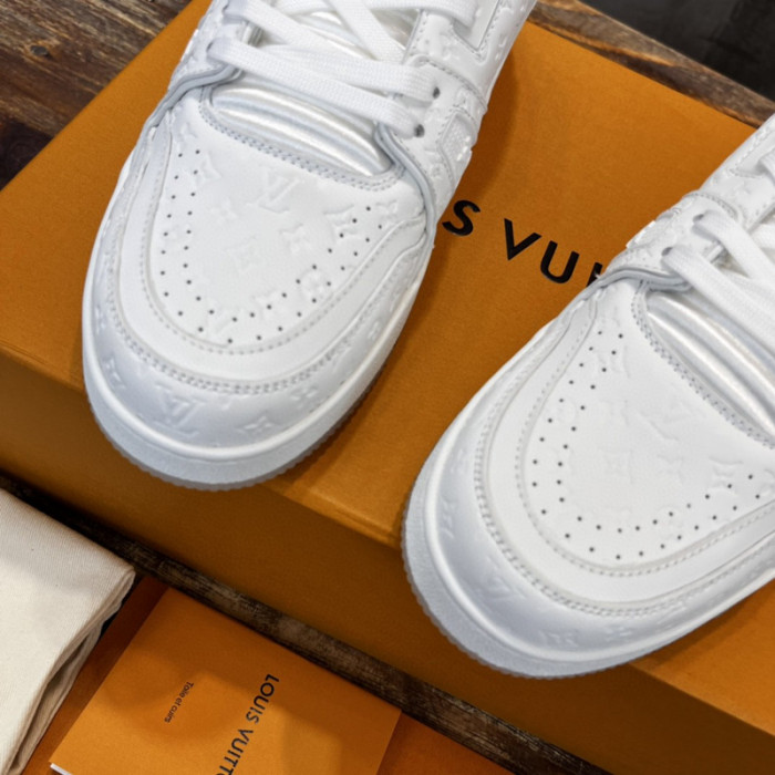D00G7 Lou1su1tt SNEAKER LOW