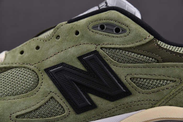 N3W BLANCE SNEAKER