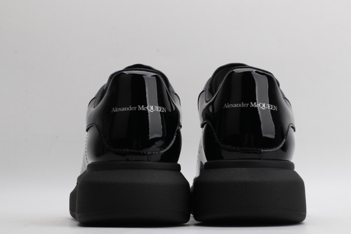 MQ Sneakers