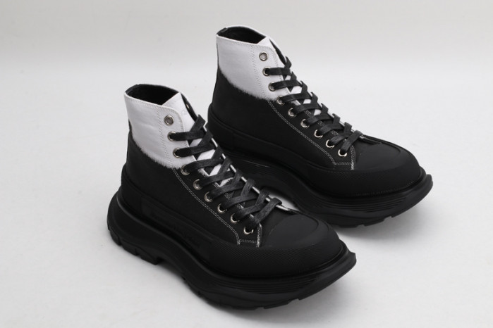 MQ Sneakers