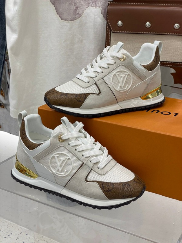 lou1su1tt Run Away Sneaker
