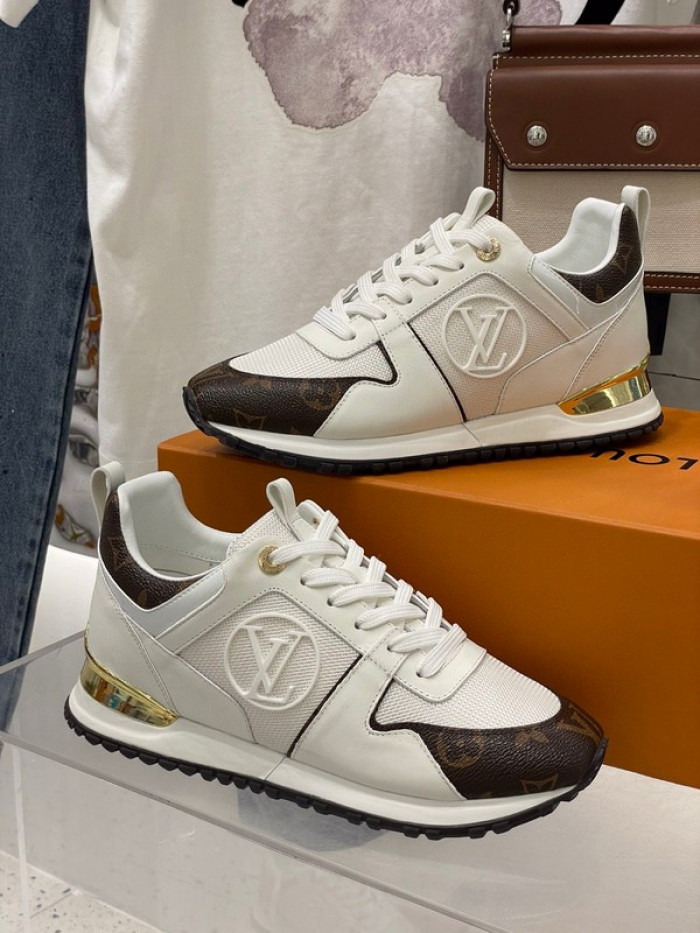 lou1su1tt Run Away Sneaker