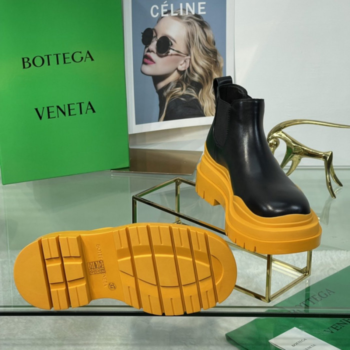 bo*te*ga Ve*ne*ta boots