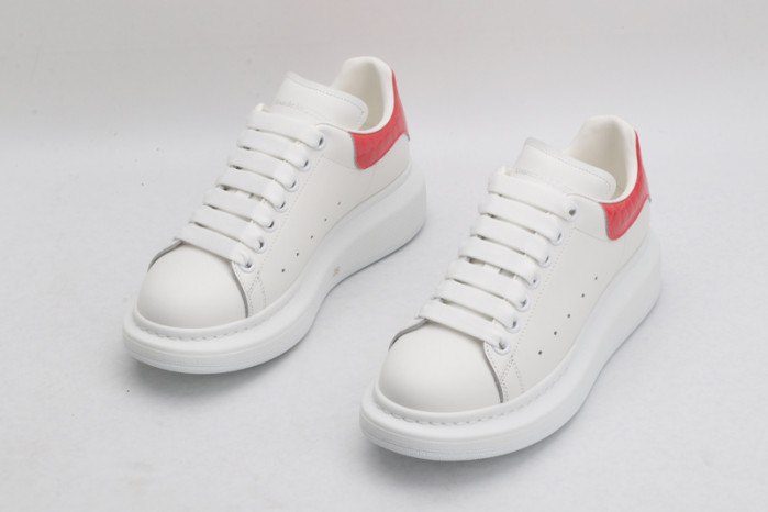 MQ Sneakers