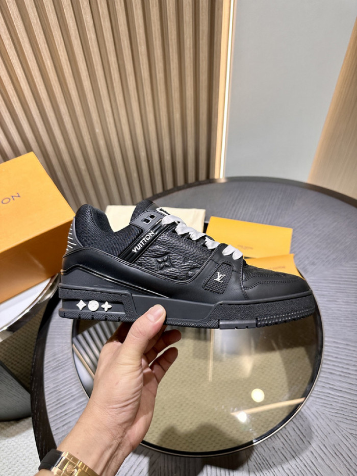 Lou1su1tt Trainer Sneaker