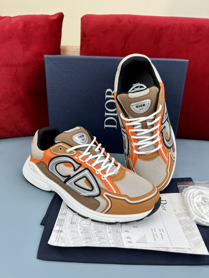 D10R B30 SNEAKER