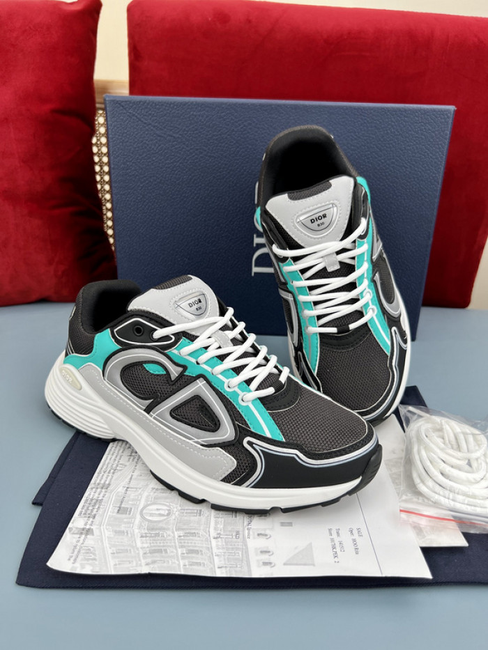 D10R B30 SNEAKER