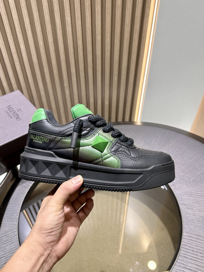 Valnetin0 One Stud Low-Top