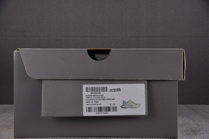 BLCG 3XL SNEAKER 825599 W3XCH 9145