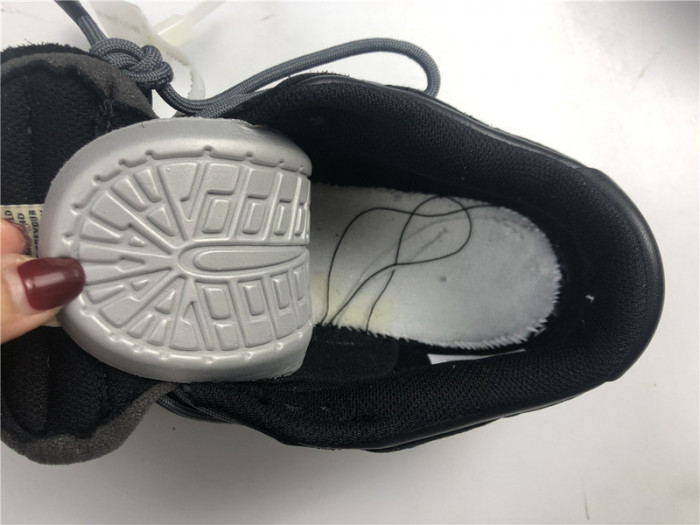 OFW x Nike Dunk Low CT0856-002