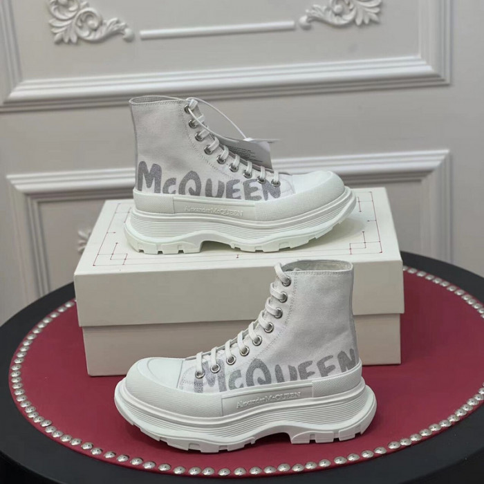 MQ Sneakers