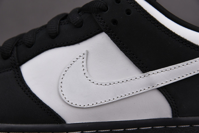 Nike SB Dunk Low Staple Panda Pigeon BV1310-013