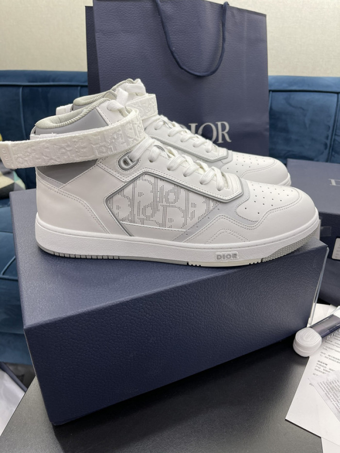 D10R B27 Sneaker
