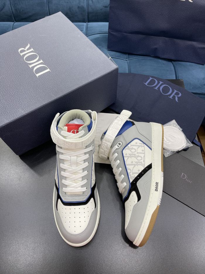 D10R B27 Sneaker