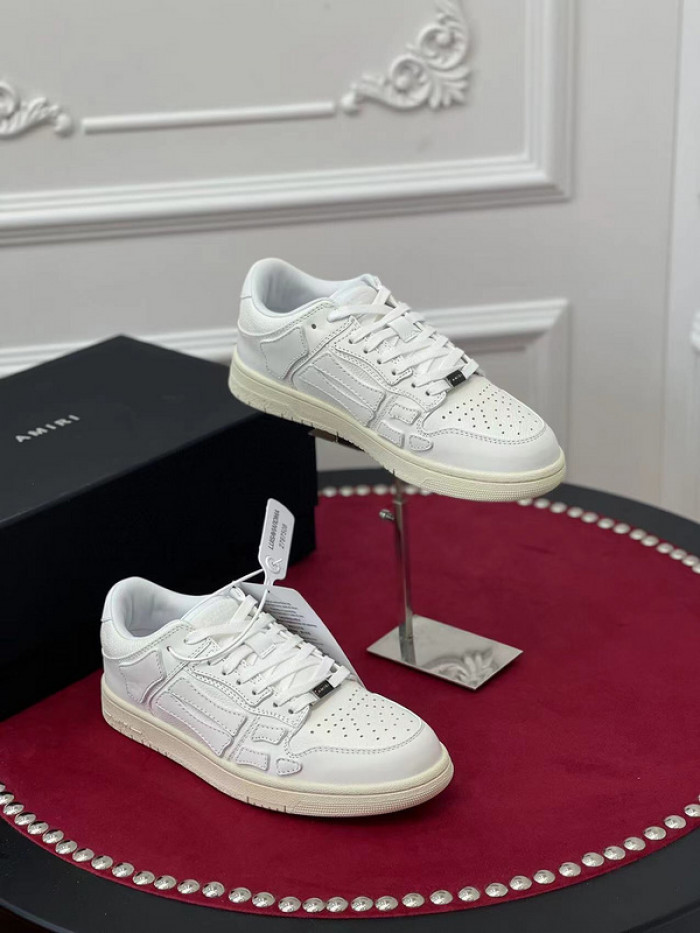 AM1R1 Skel Top Low