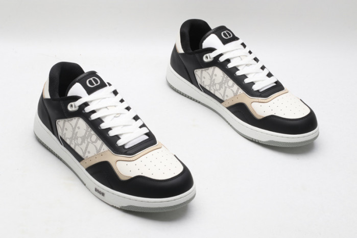 D10R B27 Sneaker