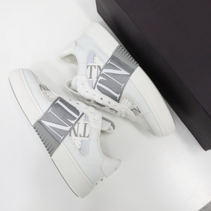 Valnetin0 One Stud Low-Top